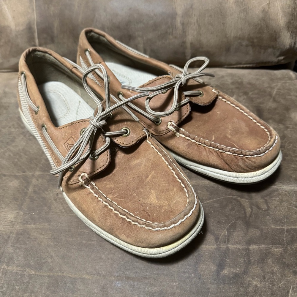 Women’s Brown Sperry Boat Shoes